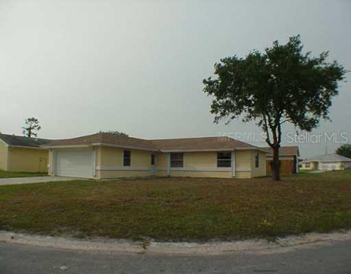 434 Bar Ct., Kissimmee, FL 34759