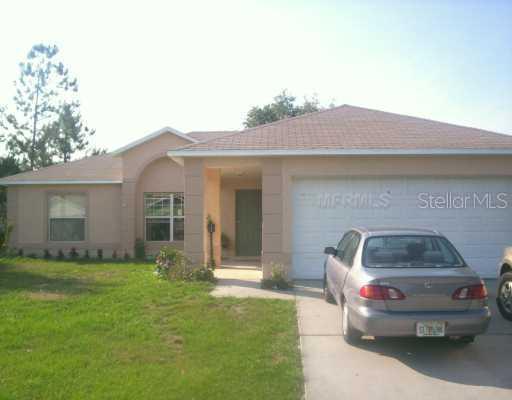 915 Louvre Ct., Kissimmee, FL 34759