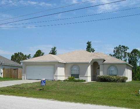 731 Pelican Ct., Kissimmee, FL 34759