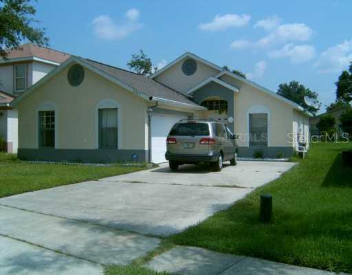 2547 Chatham Cir., Kissimmee, FL 34746