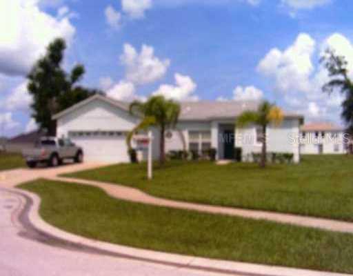 205 Redwood Bark Tr., Kissimmee, FL 34758