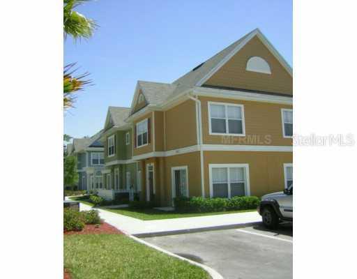 4001 Santa Maria Dr. #107, Kissimmee, FL 34741