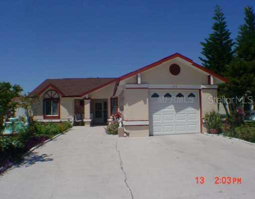 134 Pinewood Cir., Kissimmee, FL 34743