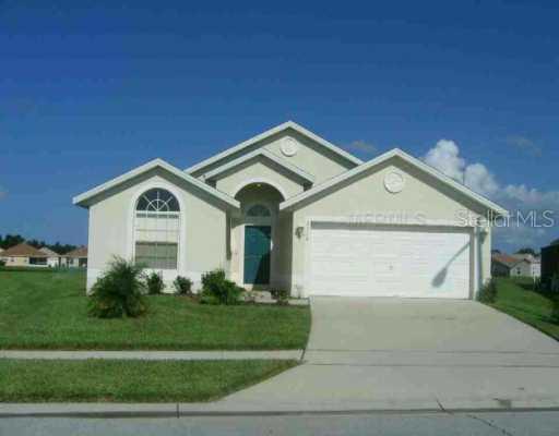 2718 Prestwick Ln., Kissimmee, FL 34744