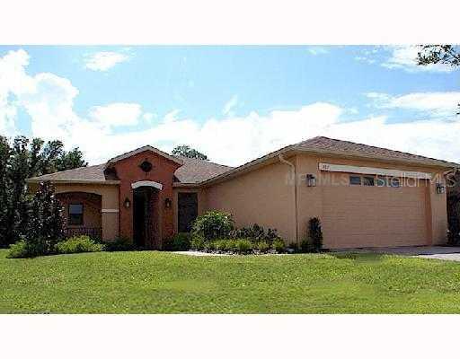 484 Indian Wells Ave., Kissimmee, FL 34759