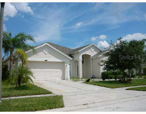 800 Huntington Pines Dr., Ocoee, FL 34761