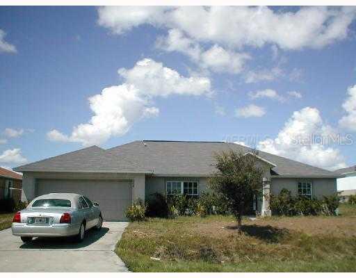 848 Franconville Ct., Kissimmee, FL 34759