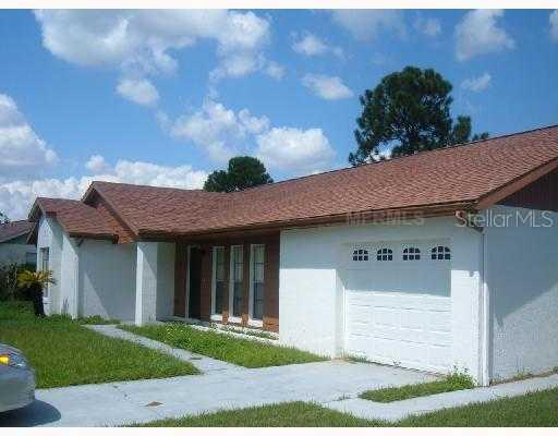 256 E Cedarwood Cir., Kissimmee, FL 34743