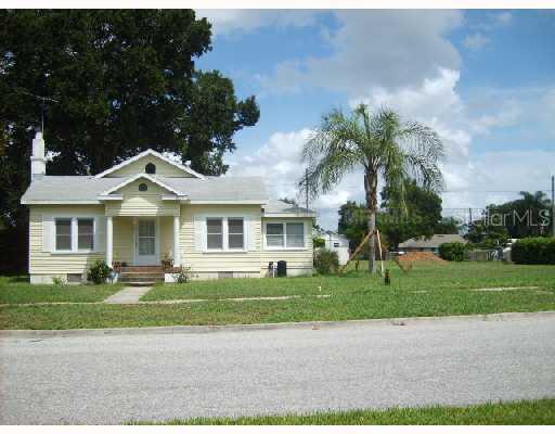 206 E Maple St., Davenport, FL 33837