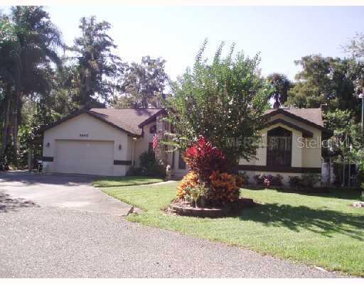 2900 Knowles Blvd., Kissimmee, FL 34741