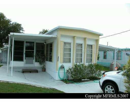 605 Robinson Ave., St. Cloud, FL 34769