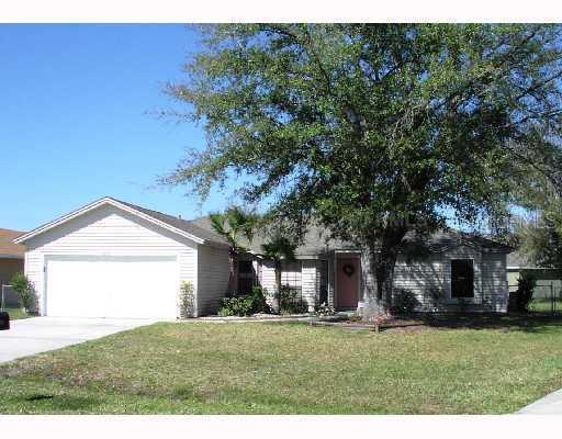 613 Fisher Ct., Poinciana, FL 34759