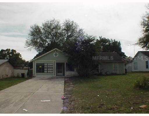 26 E Thrush St., Apopka, FL 32712
