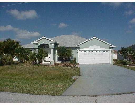 872 Massy Ct., Kissimmee, FL 34759
