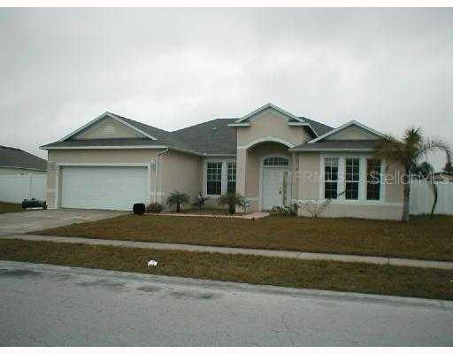 2869 Berkshire Cir., Kissimmee, FL 34743