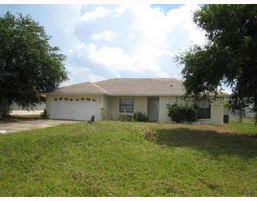 320 Miami Ln., Kissimmee, FL 34759