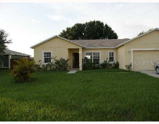 307 Clearwater Ln., Poinciana, FL 34759