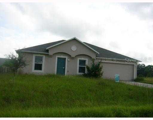 333 Kingfish Dr., Poinciana, FL 34759