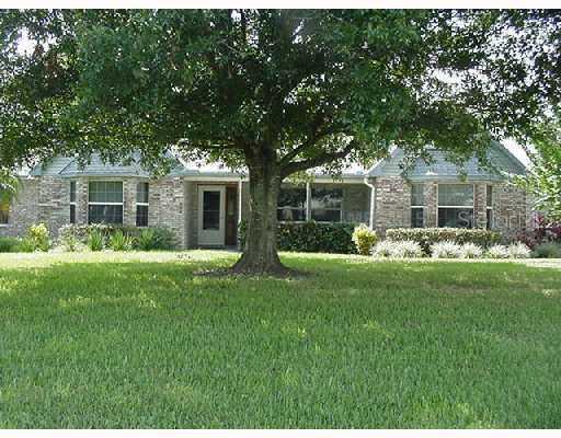 2036 Live Oak Blvd., St. Cloud, FL 34771