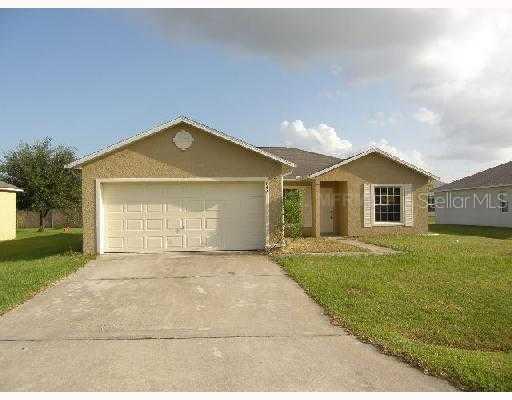 947 Nancy Ct., Kissimmee, FL 34759