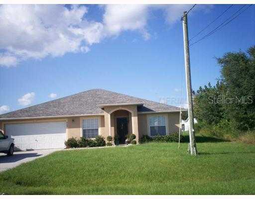 903 Cannes Dr., Kissimmee, FL 34759