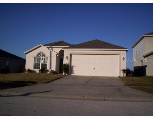 327 Cardiff Ave., Davenport, FL 33897