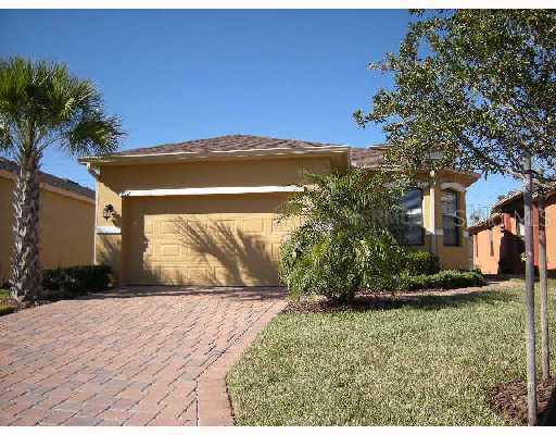 872 Grand Canal Dr., Kissimmee, FL 34759