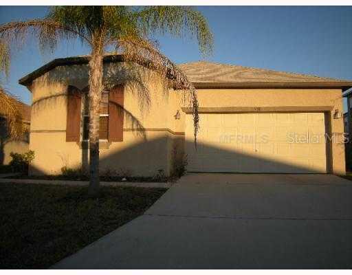 330 Aster Dr., Davenport, FL 33897