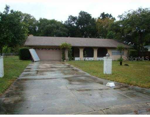 876 Lobster Ct., Kissimmee, FL 34744