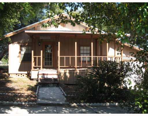 14 E Pine St., Davenport, FL 33837