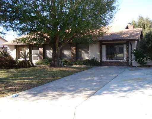 703 Green Ct., Poinciana, FL 34759