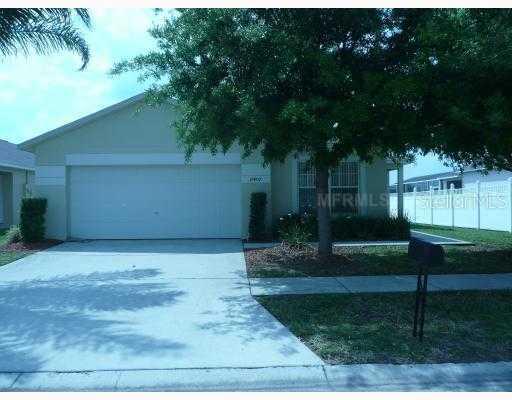 17407 Woodcrest Way, Clermont, FL 34714