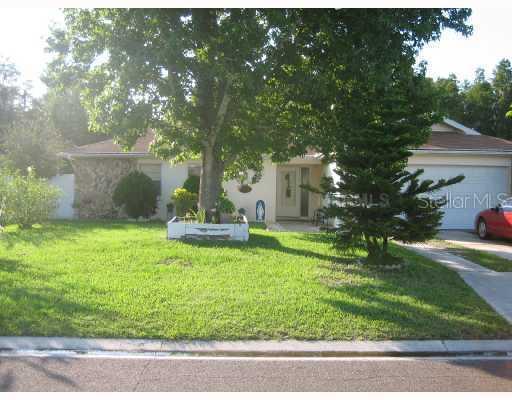 118 W Cedarwood Cir., Kissimmee, FL 34743