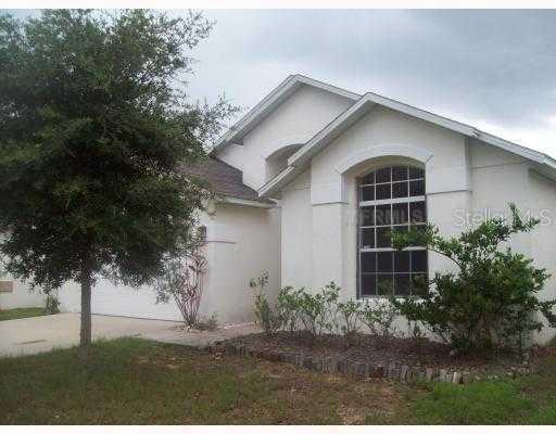 913 Cassia Dr., Davenport, FL 33897