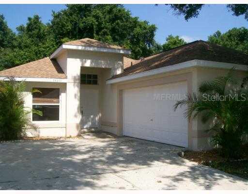 2635 Chatham Cir., Kissimmee, FL 34746