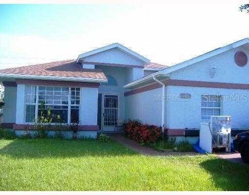 180 Coral Reef Cir., Kissimmee, FL 34743