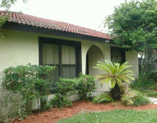 526 Hunter Cir., Kissimmee, FL 34758