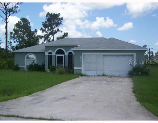 609 Bluebill Ln., Poinciana, FL 34759