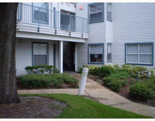 2532 Woodgate Blvd. #106, Orlando, FL 32822