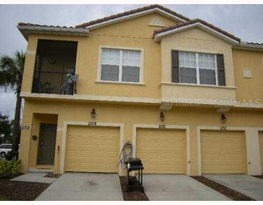 2710 Oakwater Dr., Kissimmee, FL 34747