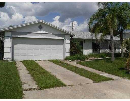 105 Citrus Dr., Kissimmee, FL 34743