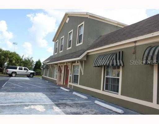 1047 Universal Resorts Pl., Kissimmee, FL 34744