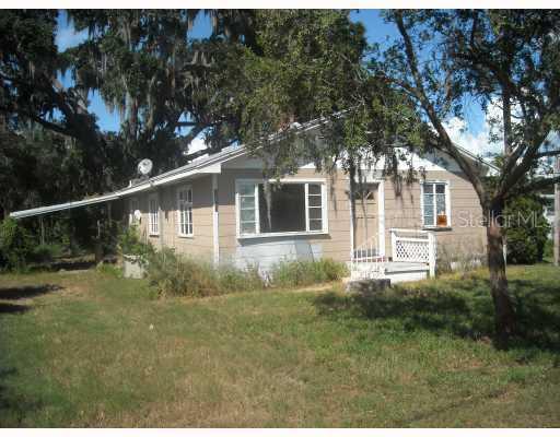 1410 Dead River Rd., Tavares, FL 32778