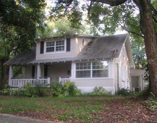 1220 Greenwood St., Orlando, FL 32801