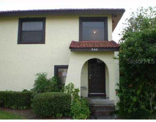 542 Hunter Cir., Kissimmee, FL 34758