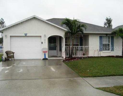 2967 Cool Breeze Cir., St. Cloud, FL 34769