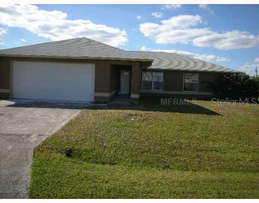 712 Versailles Ln., Kissimmee, FL 34759