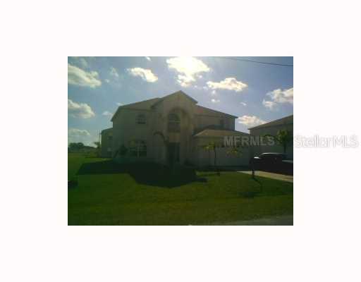 402 Columbia Ct., Poinciana, FL 34759