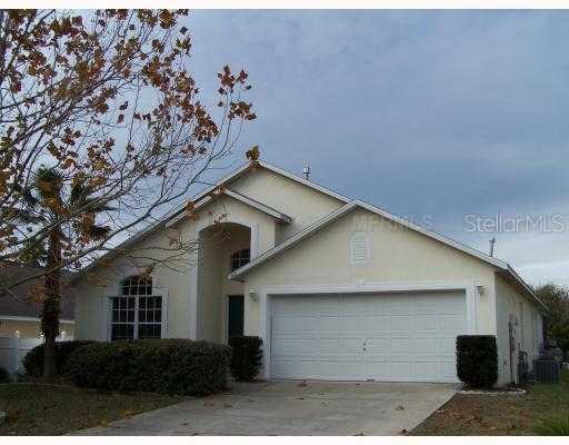 93 Nevada Loop Rd., Davenport, FL 33897