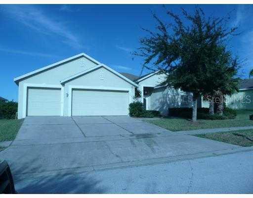 212 Prestwick Dr., Davenport, FL 33897